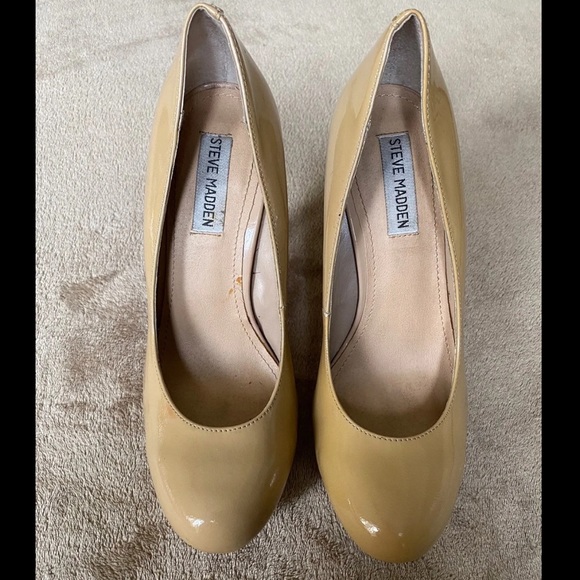 Steve Madden Bevv Platform Heels - Picture 3 of 8